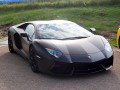 Black_Lamborghini_Aventador,_pic1.JPG